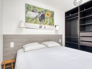 2 bedrooms, iron/ironing board, travel crib, WiFi