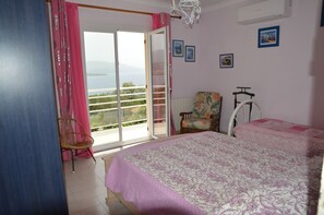 3 chambres, fer et planche à repasser, Wi-Fi