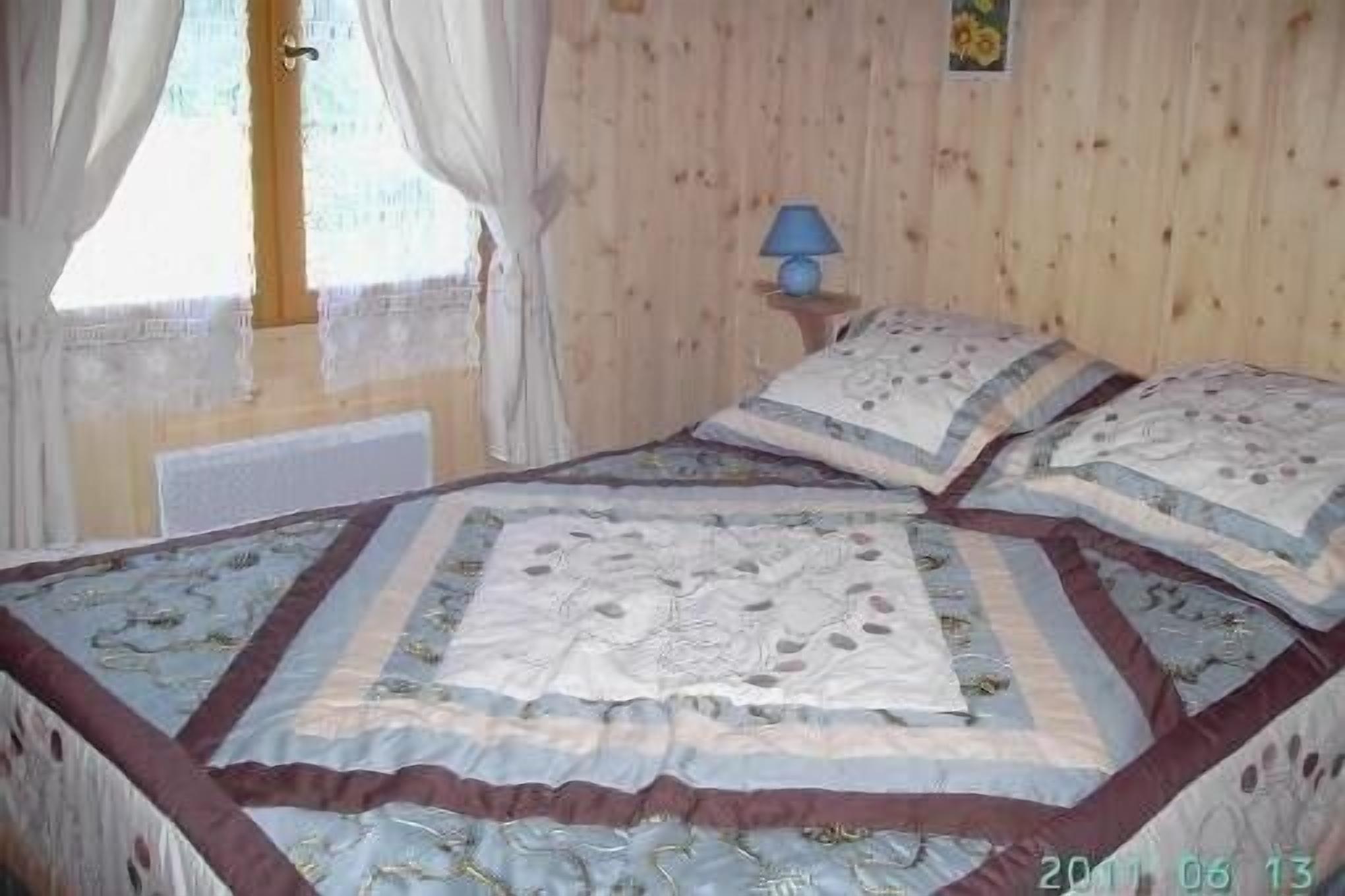 Rental CHALET BISCARROSSE CLASS 2 STARS in fenced park 