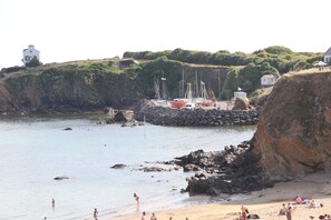 Beach nearby, sun-loungers - Plénitude Bretonne year-round heated indoor pool, Jacuzzi, massages (Rédéné)