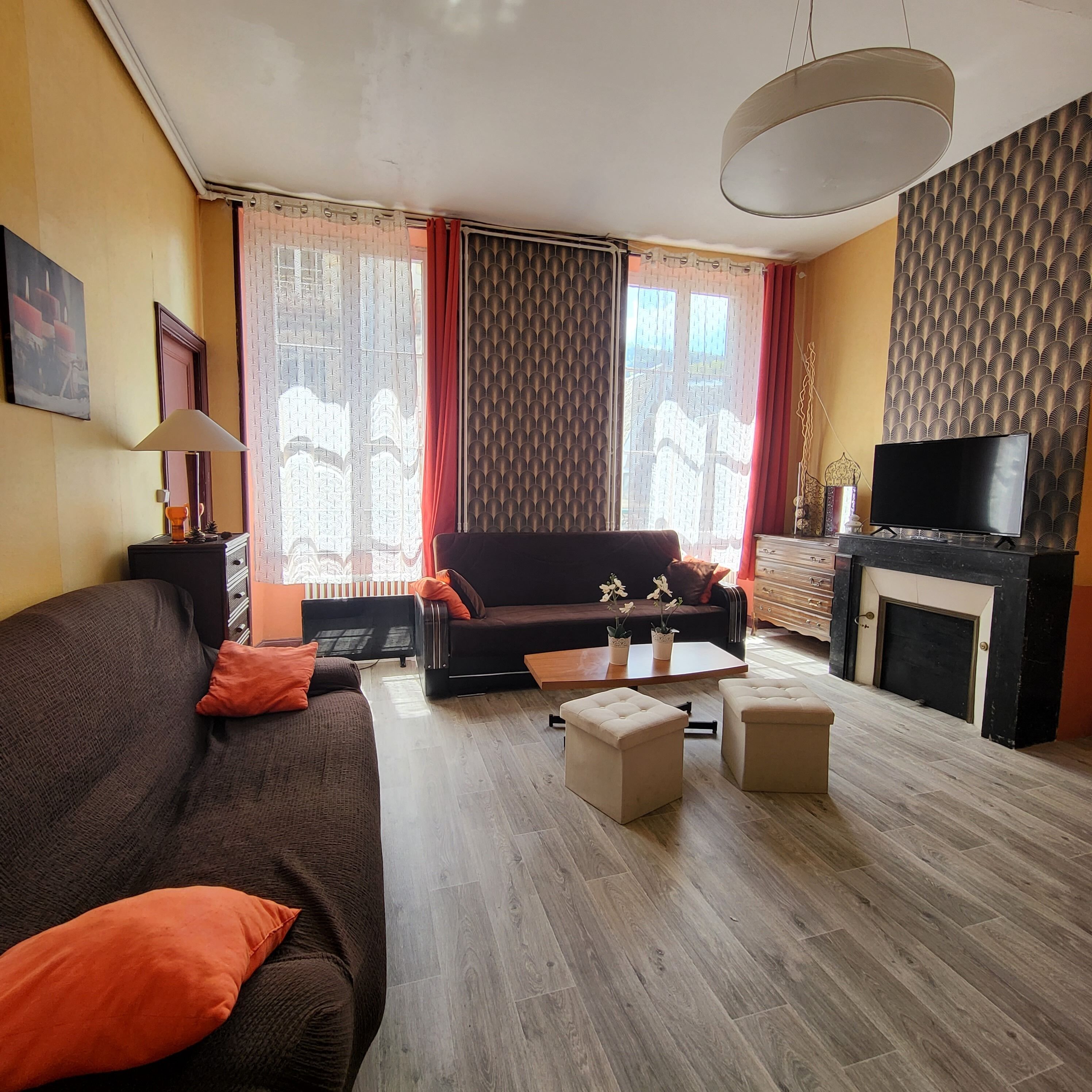 Sunny family apartment