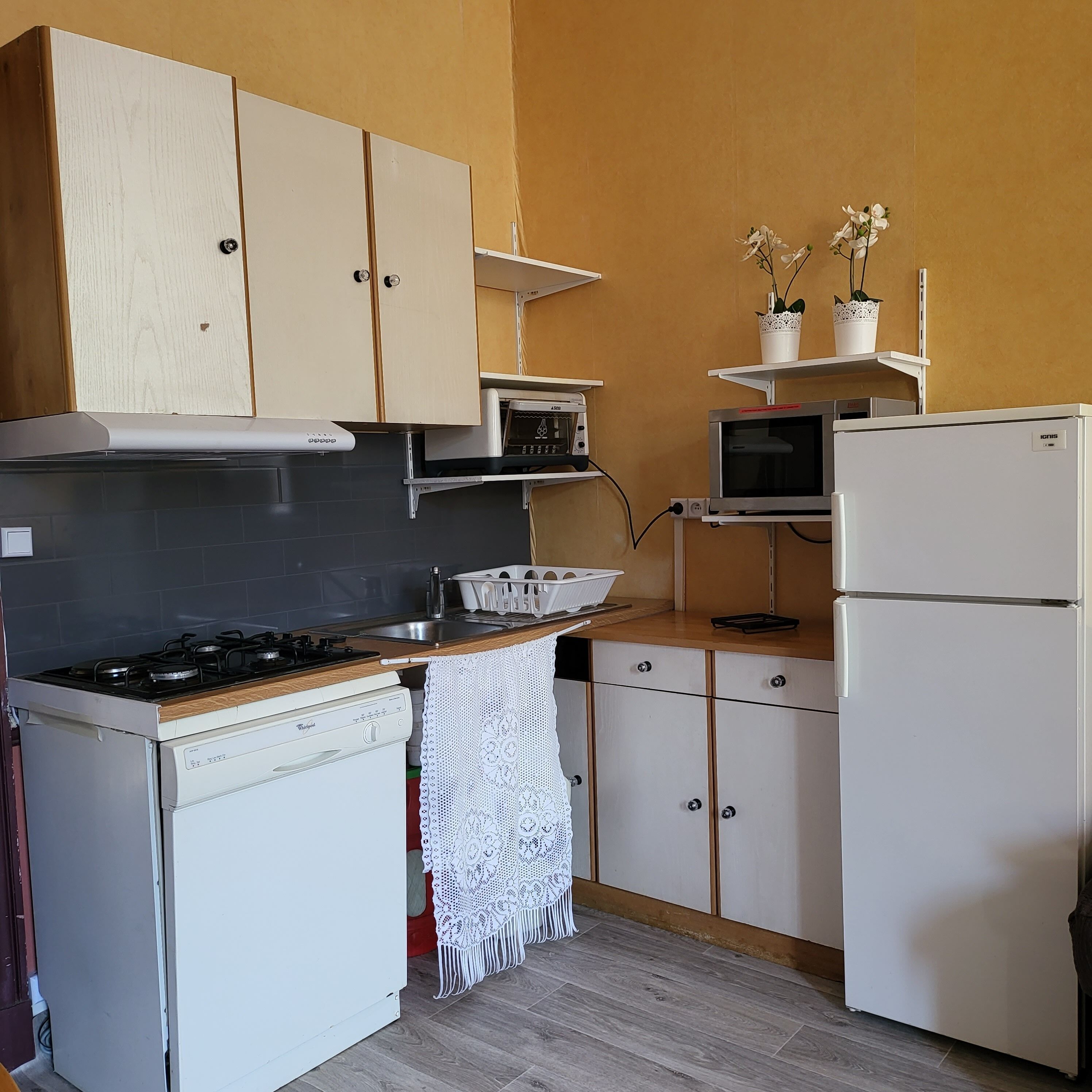 Sunny family apartment