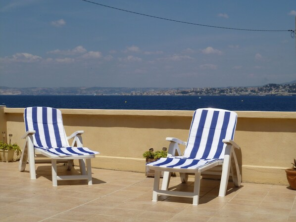 Terrace/patio - House on the Port panoramic view over the bay of Marseille (Marseille)