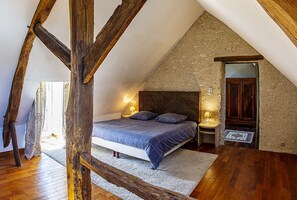 4 chambres, bureau, fer et planche à repasser, Wi-Fi gratuit