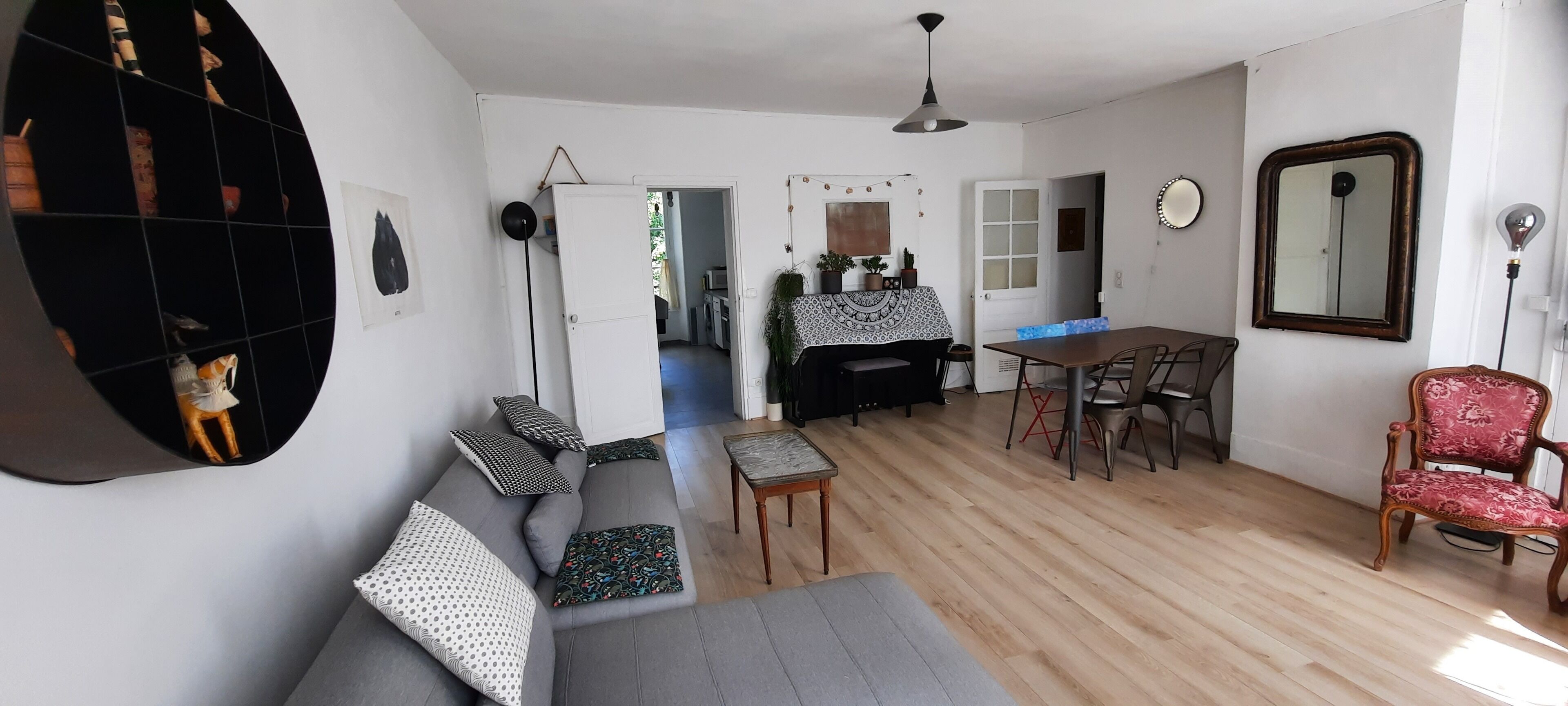 Spacious and welcoming apartment very well located