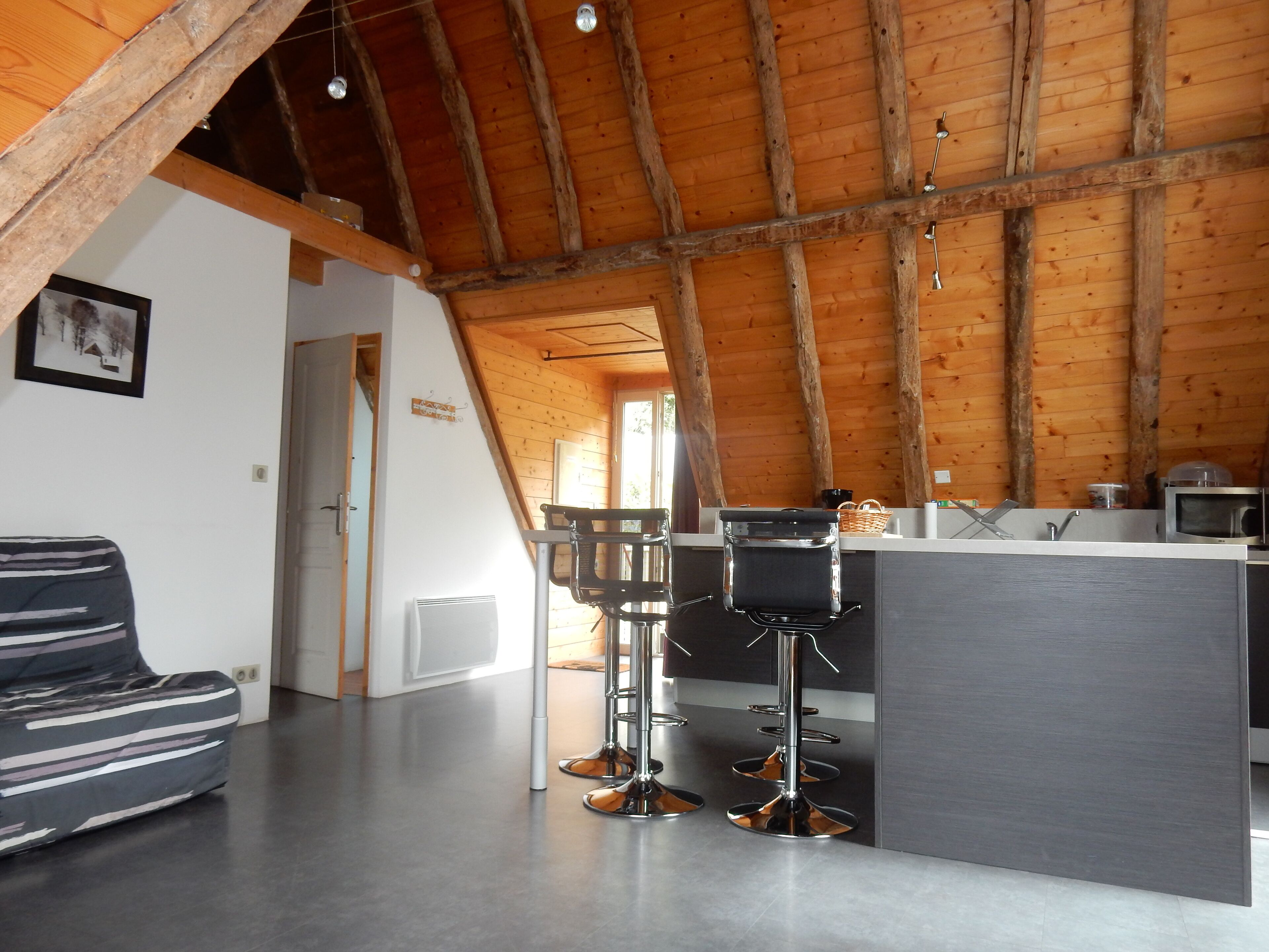 Beautiful house 2-3 people in mountain converted barn