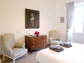 2 chambres, fer et planche à repasser, Wi-Fi