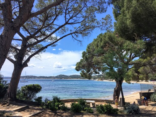 Les Issambres   L'espace et le calme, vue mer et vue garrigue- 