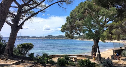 Les Issambres Space and calm, sea view and garrigue view...
