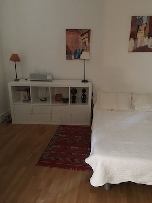 1 habitación, wifi y ropa de cama 