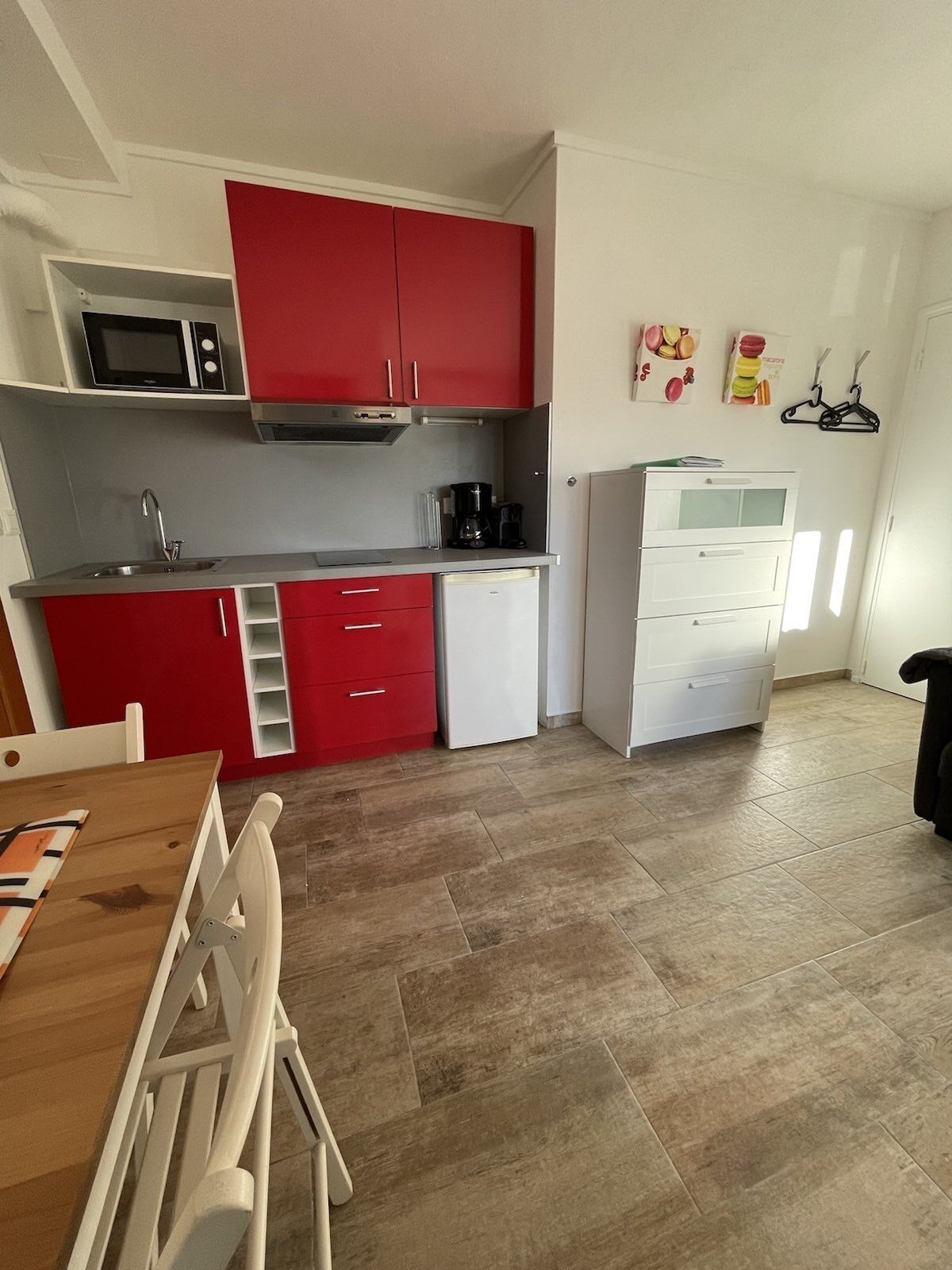 new 20m2 studio - absolute tranquility - 1 minute walk from the sea - only happiness