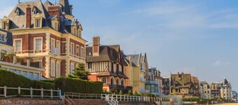 Villa Bellevue - Anglo-Norman seafront house