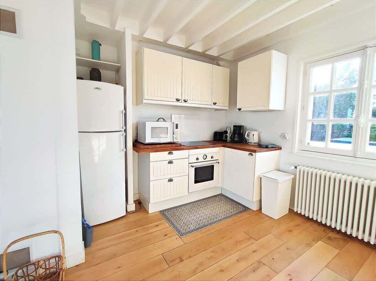 Réfrigérateur, micro-ondes, four, lave-vaisselle