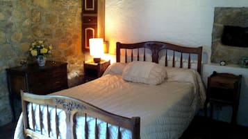 2 chambres, fer et planche Ă repasser, Wi-Fi gratuit, draps fournis