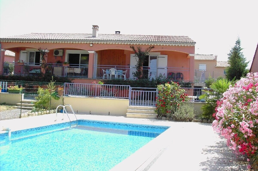 Gite in detached house has boisset and gaujac