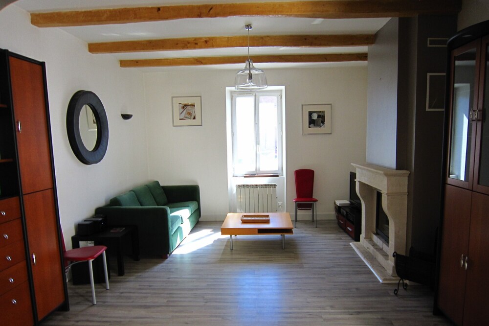 LA ROCHELLE Charming house all periods 3 bedrooms 9 people 100 m²