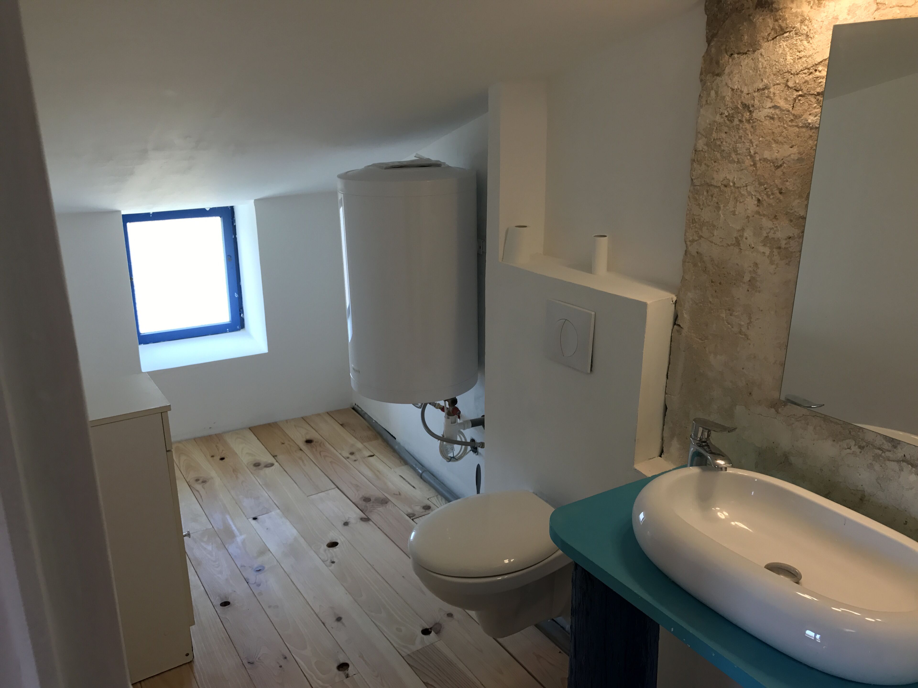 Beautiful cottage in a natural area and 1km from the beach