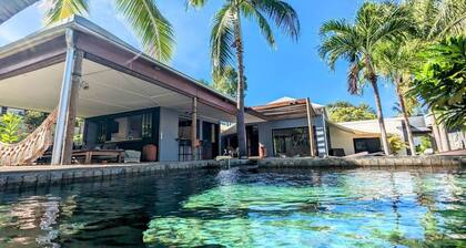 Villa Flore - 5 bedrooms with swimming pool, Villa Flore - 5 chambres avec piscine