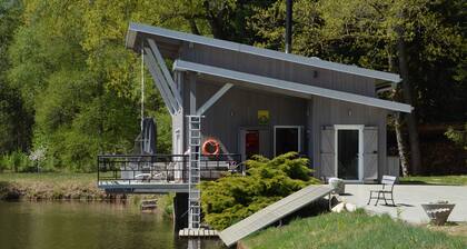 Unusual ecogite cottage in the heart of the Vosges forest