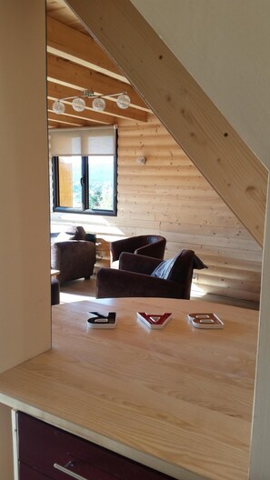 Interior - LOUP apartment in new chalet with view on the Matemale lake 11 beds (Les Angles)