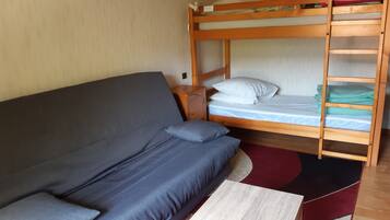 1 Schlafzimmer, Bügeleisen/Bügelbrett, kostenloses WLAN