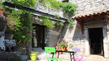 Restauration extérieure