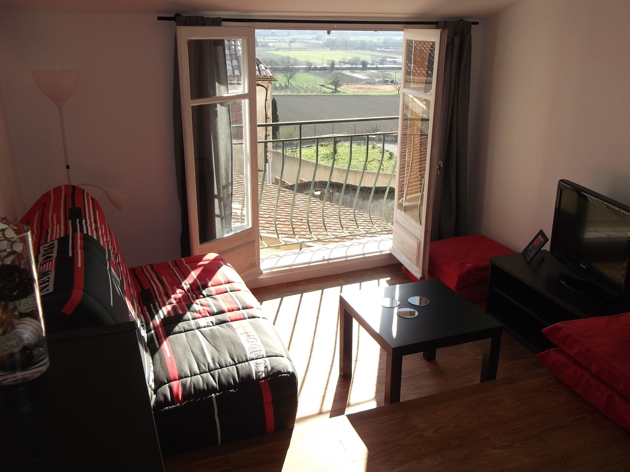 Village house, Parc du Luberon, 1-6 guests