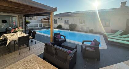 Charmante villa familiale avec piscine située dans le grand ajaccio