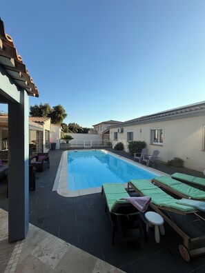 Piscine extérieure