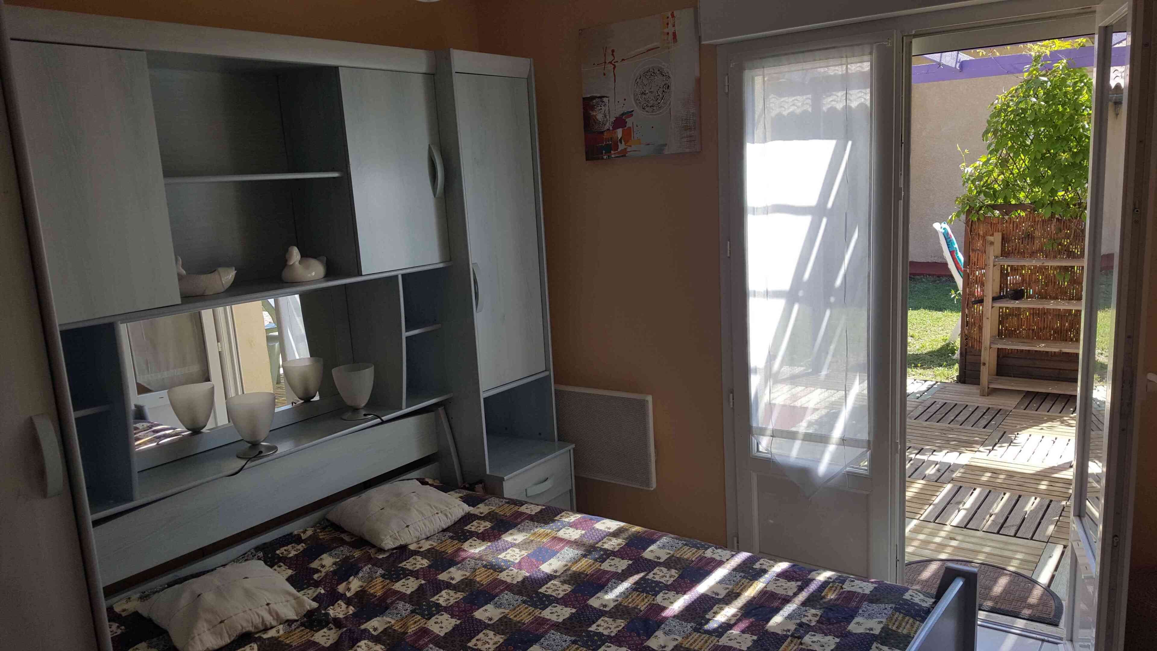 Cottage with pergola, heated mid-season pool, sauna ... , at the Gorges de l Ardèche