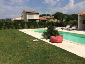 Piscina a l'aire lliure