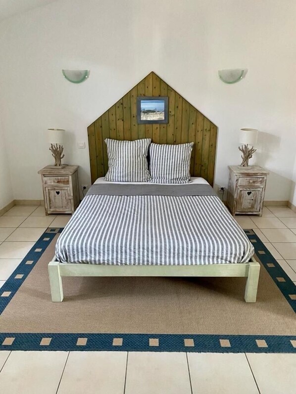 2 habitaciones, tabla de planchar con plancha y wifi gratis 