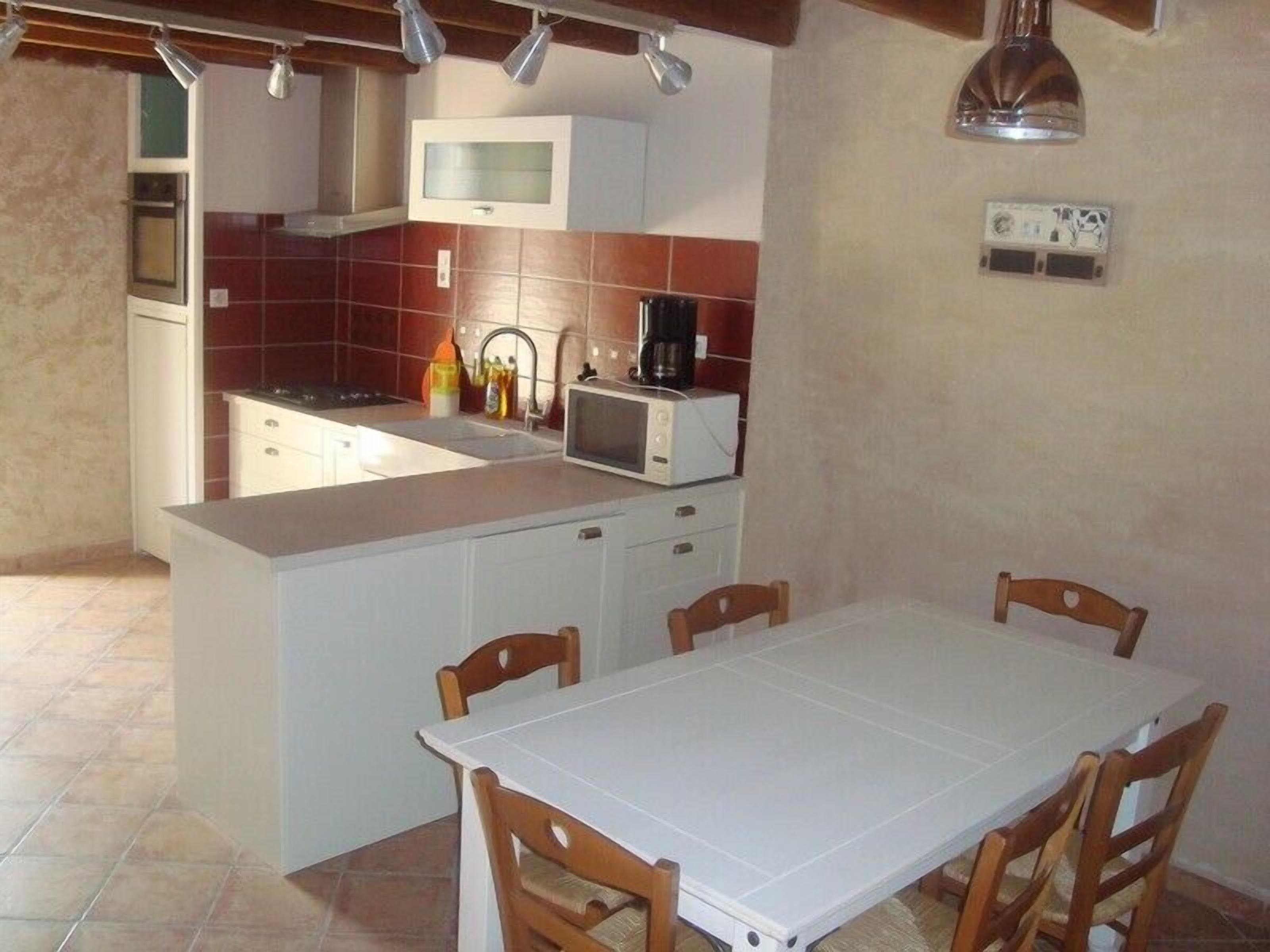 Lodging, Merle, in the center of the Tarn department in Lombers, Swimming pool more