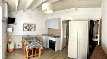 Intérieur - Meublés Guilbon