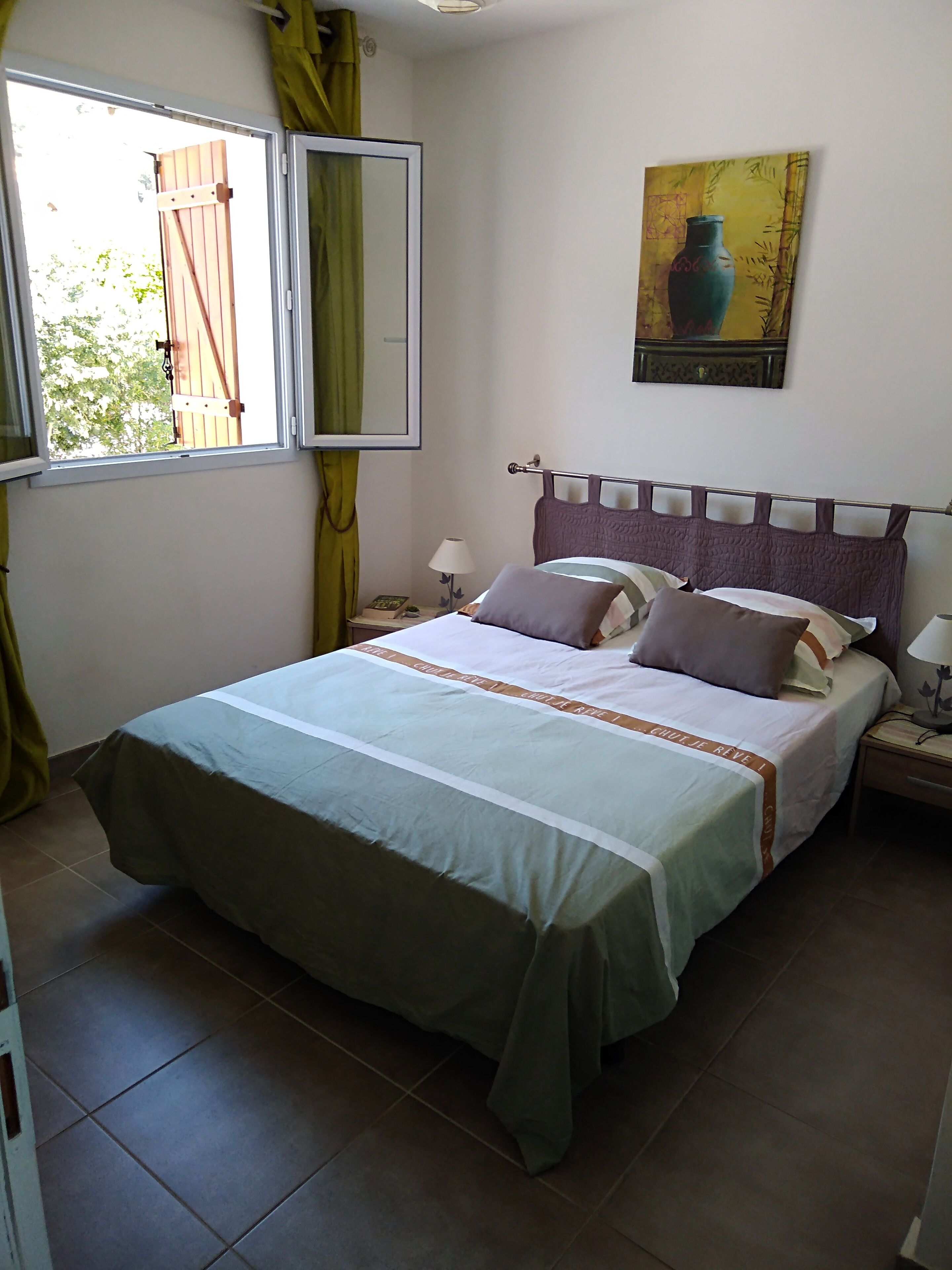 1 bedroom, iron/ironing board