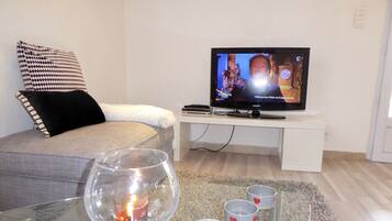 Télévision, cheminée