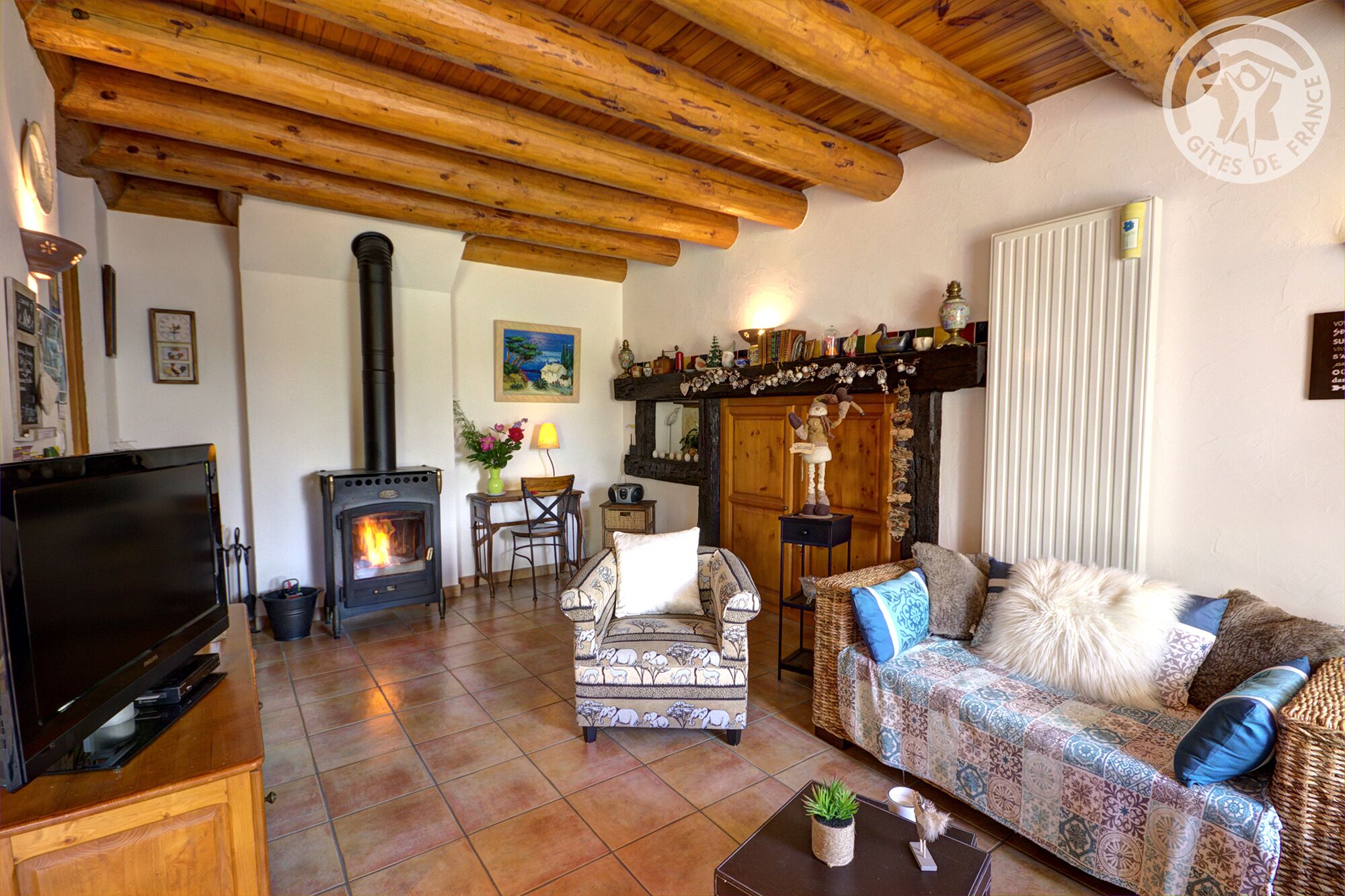 Beautiful stone cottage High Beaujolais near Lyon