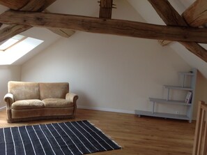 Interior - Beautiful charming stone country house with large flat garden of 1800m². (nicey)
