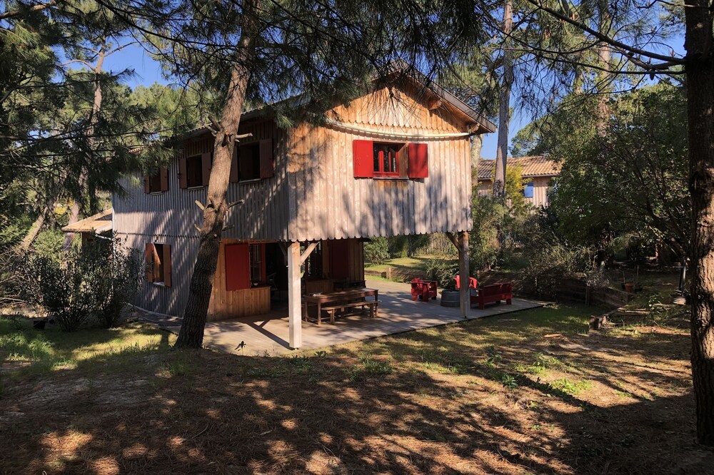 Comfortable wooden house sleeps 10 Plage des Américains Cap Ferret