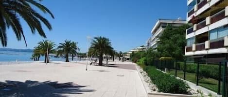 Aan het strand