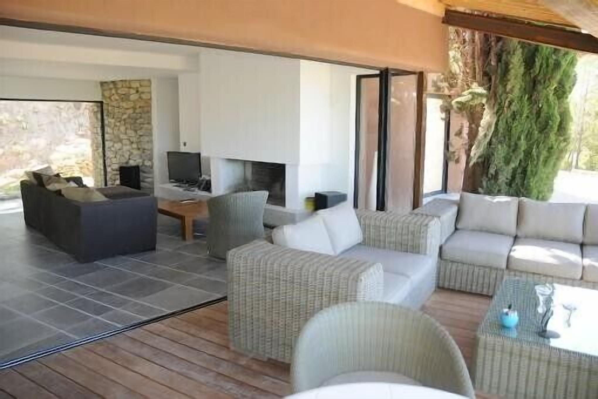 Exceptional sea, original contemporary villa, pool overflow 