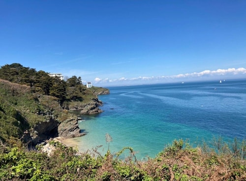 Belle Ile: Fully Renovated House Near Palace - Sea view - beach at 50m