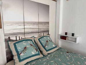 Desk, iron/ironing board, travel cot, free WiFi