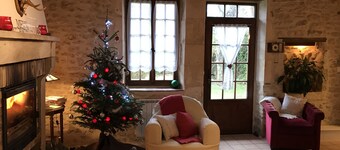 Pretty country house in Raveau, near La Charité / Loire