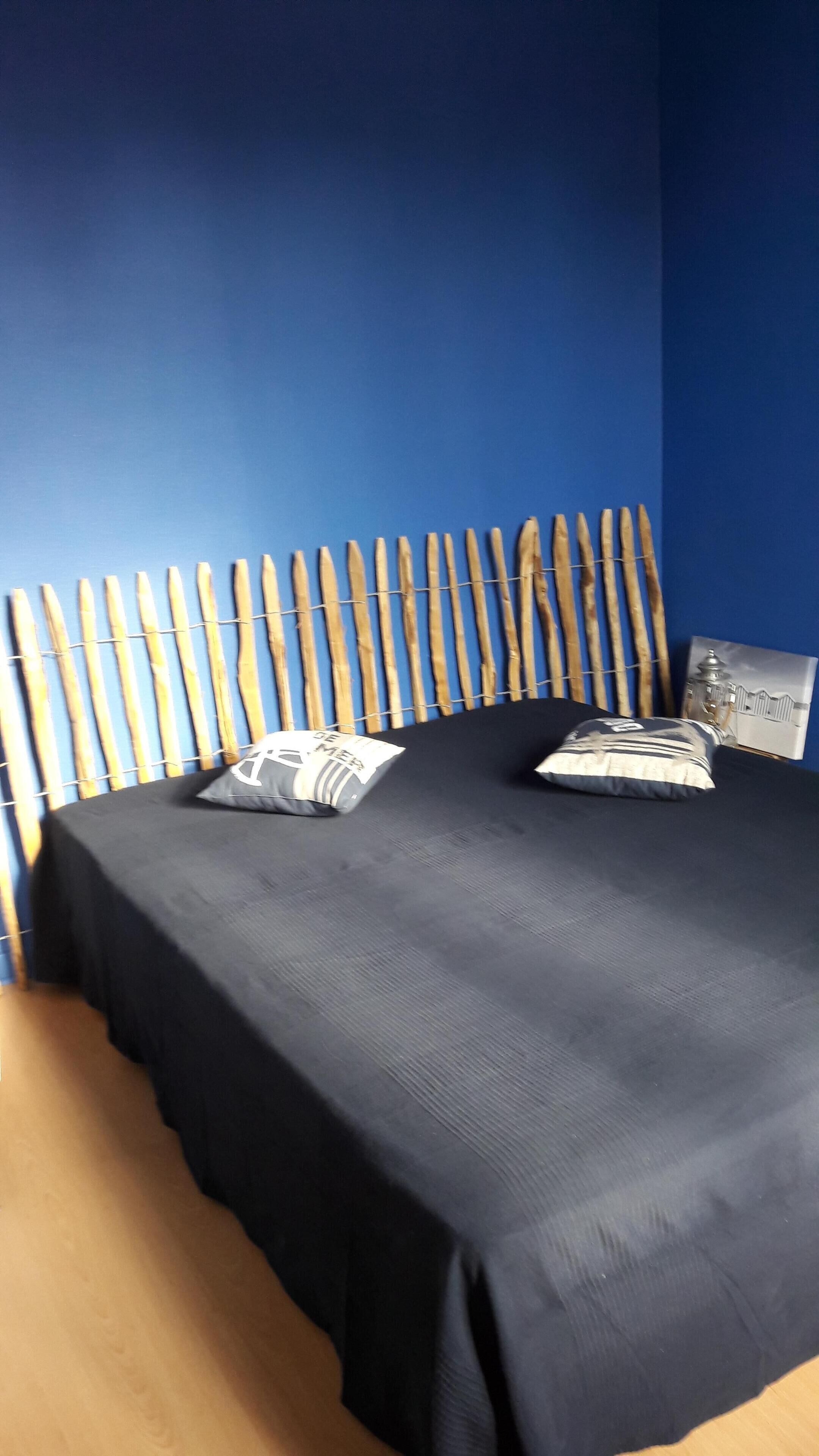 Apartment F2 33m district Arago downtown, 200m from the big beach