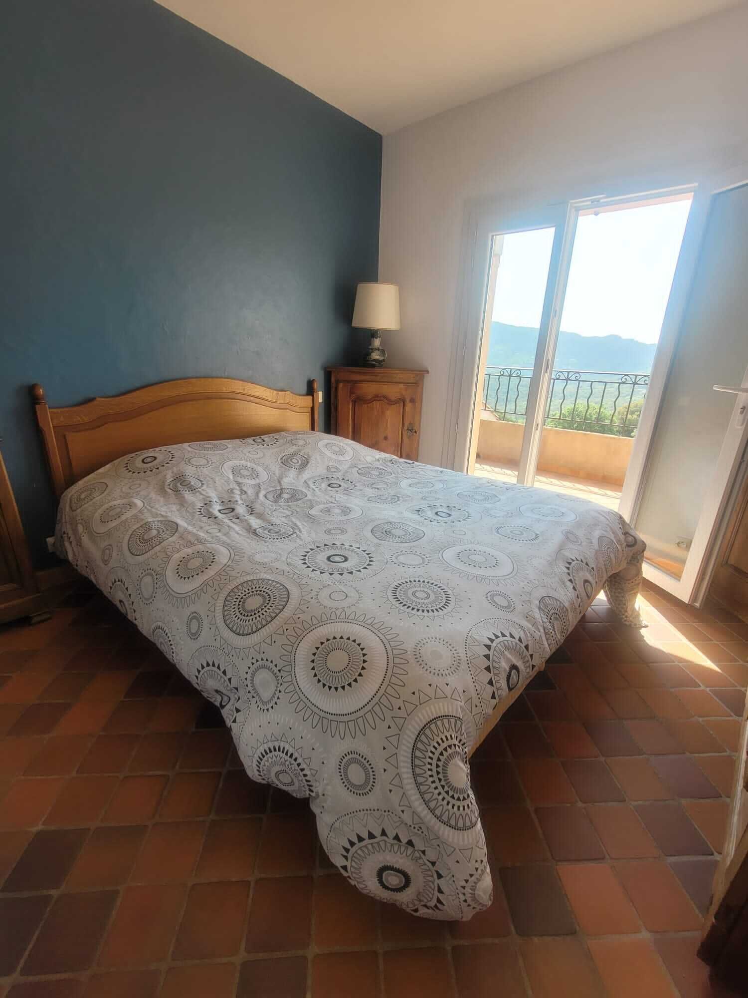 Villa 150 m², between Cannes and St-Raphael, sea view and Estérel