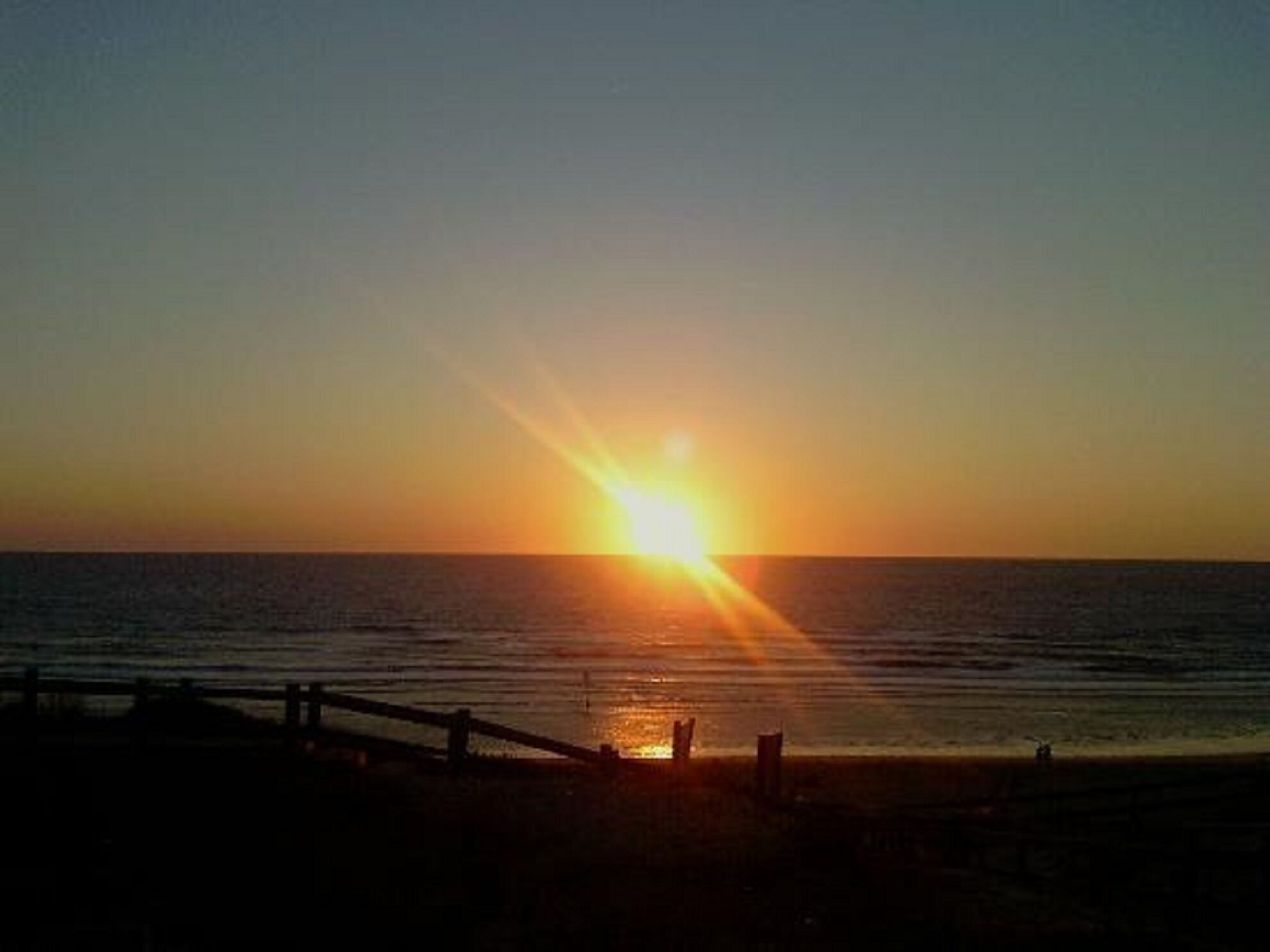 coucher de soleil sur la plage du Cap de l'Homy