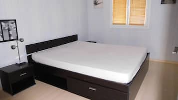 2 slaapkamers, een strijkplank/strijkijzer, gratis wifi