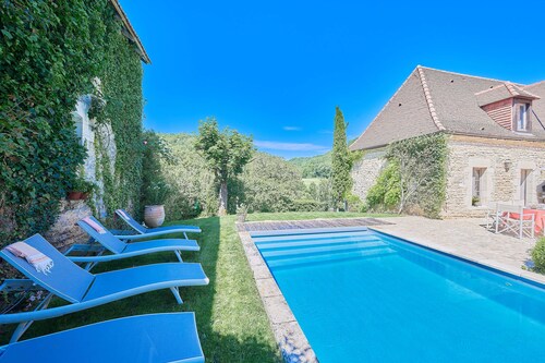 House close to SARLAT-LASCAUX - Heated pool & quiet-idyllic