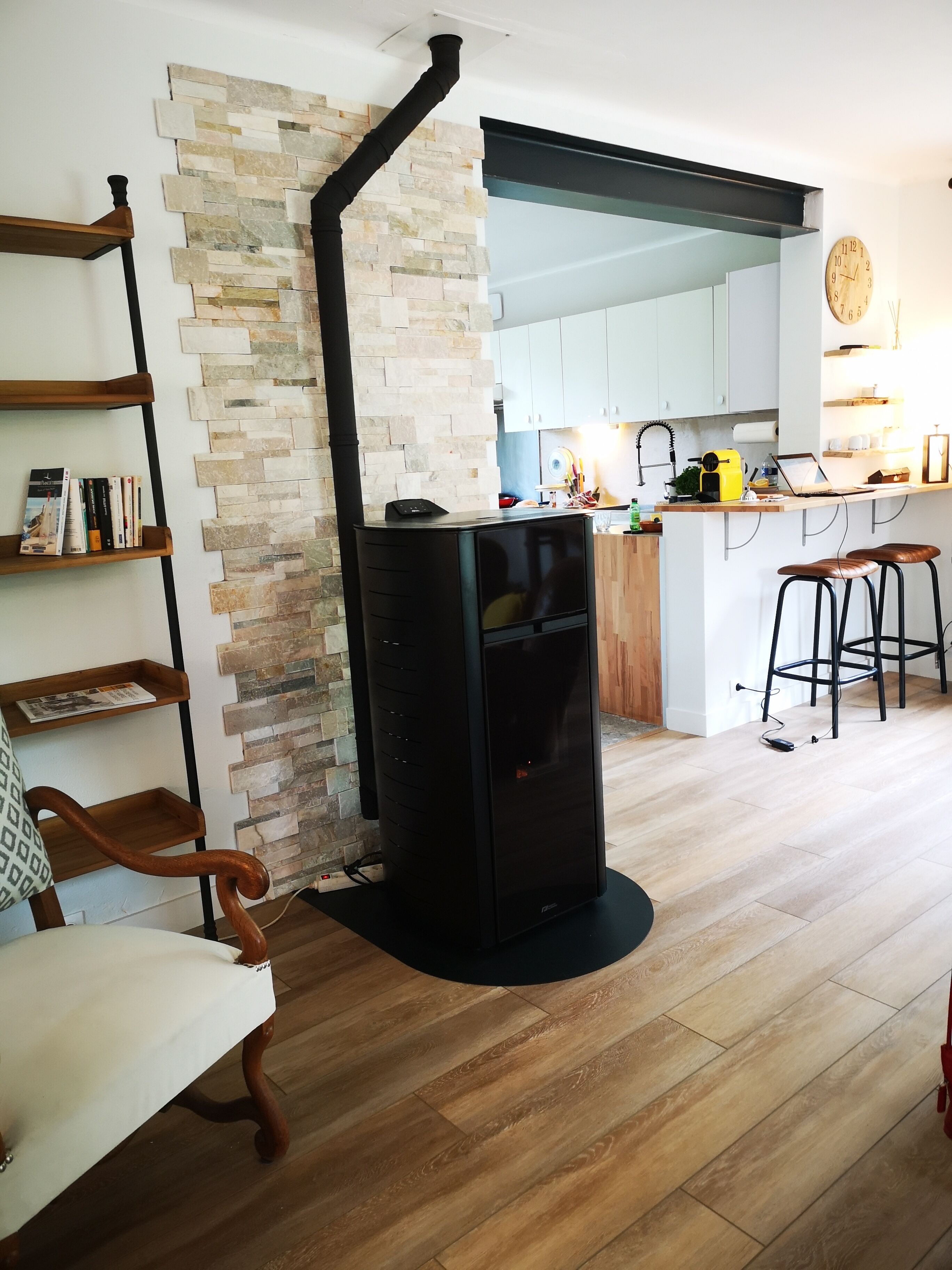 In Saint-Alban (22), Breton house, 3Km sea in a wooded park of 6. 000m2 